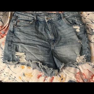 American Eagle Super Stretch Shorts